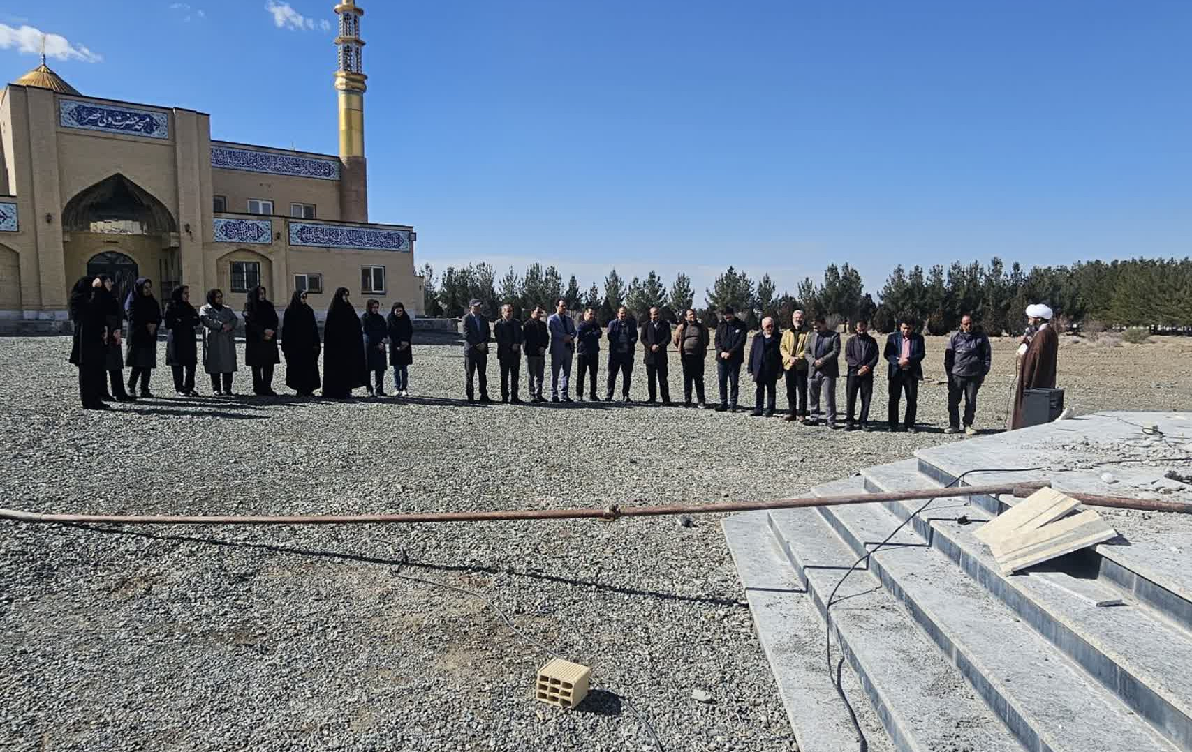 مراسم تجدید میثاق با شهدا و آرمان‌های امام شهدا، عطرافشانی و گلباران مزار شهدای گمنام