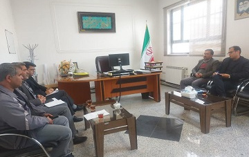 جلسه هم‌اندیشی در خصوص ساماندهی ورودی پردیس کشاورزی و منابع طبیعی با دهیار و رئیس شورای روستای امیرآباد