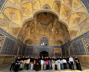 بازدید علمی دانشجویان گروه فرش،هنراسلامی و صنایع دستی از اماکن تاریخی اصفهان-خرداد ۱۴۰۴