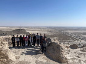 سفر علمی-فرهنگی دانشجویان باستان شناسی به شهر سوخته