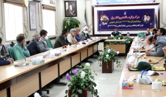 دیدار جمعی از اساتید بسیجی دانشگاه های استان با سردار قاسمی فرمانده سپاه انصار الرضا (ع) خراسان جنوبی به مناسبت روز ملی بسیج اساتید و سالروز شهادت دکتر مصطفی چمران، نخبه وارسته و عارف متعهد