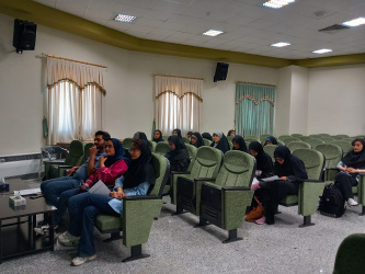 کارگاه آموزشی «مراجعه به روان‌شناس تابو نیست» برگزار شد