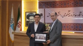 دکتر احمد خامسان از موزه و مرکز مفاخر دانشگاه فردوسی مشهد بازدید کرد