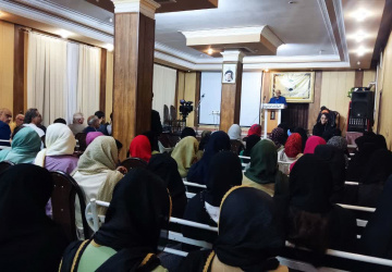 برگزاری آیین گرامیداشت حافظ، سرشار از غزل، موسیقی و شور با مشارکت کانون هنرمندان و دانشگاه بیرجند