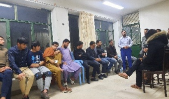 جلسه پرسش و پاسخ اعضای کانون دهکده