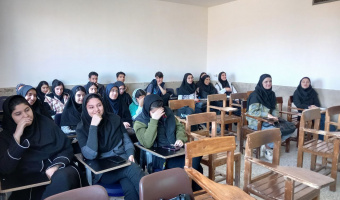 نشست نقد و بررسی آثار کلاسیک ادبیات کودکان و نوجوانان برگزار شد