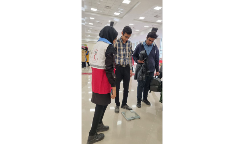 برگزاری اندازه گیری شاخص توده بدنی توسط کانون هلال احمر