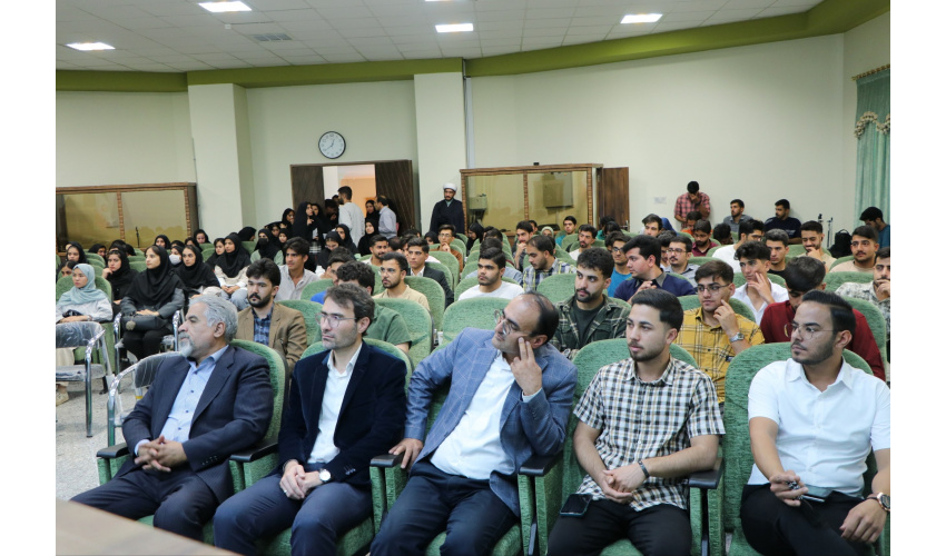 نشست مدیران معاونت فرهنگی و اجتماعی با اعضای انجمن های علمی و کانون های فرهنگی دانشگاه برگزار شد.