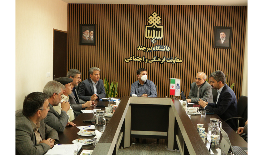 نشست بررسی آیین نامه رابطان فرهنگی و دانشجویی دانشگاه برگزار شد