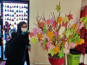 برپایی درخت فال حافظ در جشنواره رویش یلدایی۲ توسط کانون هنرهای تجسمی