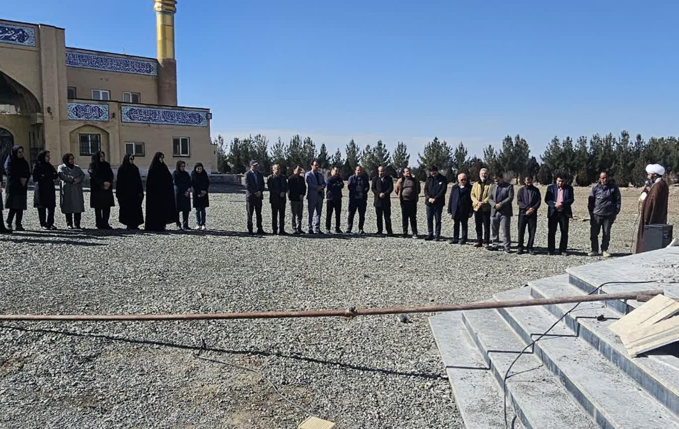 مراسم تجدید میثاق با شهدا و آرمان‌های امام شهدا، عطرافشانی و گلباران مزار شهدای گمنام