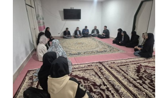 دیدار سرپرست دانشگاه بیرجند با دانشجویان خوابگاه گلستان به مناسبت روز دانشجو