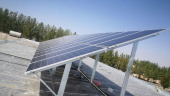 دو نیروگاه خورشیدی با هدف توسعه فناوری انرژی‌های تجدید پذیر و کاربرد انرژی فتوولتائیک (خورشیدی) ‏در دانشگاه بیرجند نصب و راه اندازی شد.‏