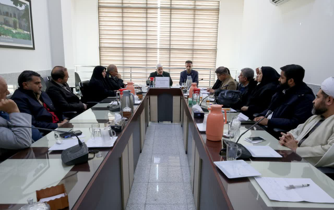 سومین کارگروه استانی ارتقاء فرهنگ سلامت و زندگی سالم