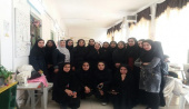 بازدید همیاران بهداشت به مناسبت هفته گرامیداشت مقام زن از کارگاه حمایتی تولیدی دستان پرتوان