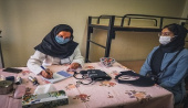 استقرار پزشک و ویزیت رایگان بیماران در خوابگاه خواهران