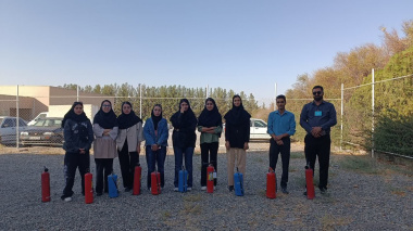 کارگاه آموزشی اطفاء حریق با حضور کارشناس اداره بهداشت و درمان دانشگاه برگزار شد