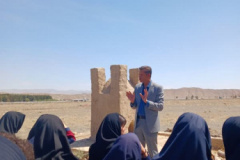 بازدید دانش‌آموزان دبیرستان علامه حلی از دانشکده هنر