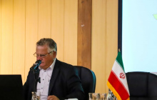 سخنرانی استاد دانشگاه پترو مایور کشور رومانی در دانشگاه بیرجند