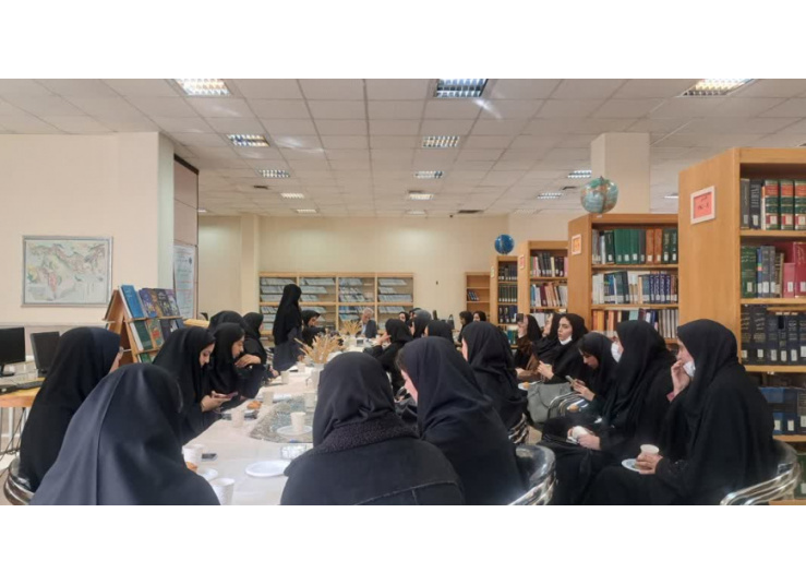 برگزاری دومین نشست کافه کتاب دانشجویی به همراه محفل ادبی و شعری ( 1 آذر 1404)