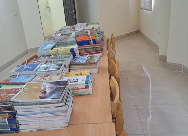 اهدای نشریات مازاد بر نیاز کتابخانه مرکزی و مرکز نشر و کتابخانه پردیس دانشکده کشاورزی  به آستان قدس رضوی( 19 بهمن 1404)