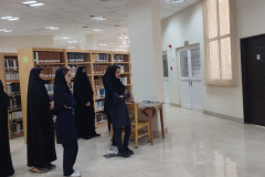 بازدید دانش‌آموزان دبیرستان نمونه تقوی از کتابخانه مرکزی و مرکز نشر (۱۴۰۴/۰۲/۰۷)