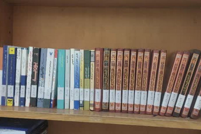 خریداری کتب و منابع آموزشی جهت کتابخانه‌های مرکزی و مرکز نشر ، کتابخانه پردیس کشاورزی و کتابخانه فنی فردوس شش‌ماهه اول سال ۱۴۰۴
