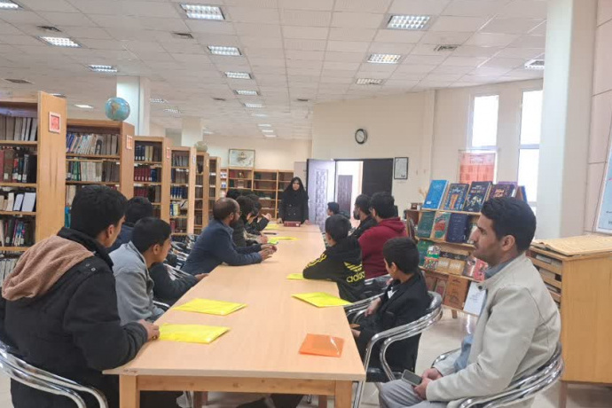 بازدید نمایندگان شورای دانش آموزی استان خراسان جنوبی از کتابخانه مرکزی و مرکز نشر (28 بهمن 1404)