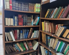 اهدای ۳۱۷ جلد کتاب توسط مرحوم دکتر غلامحسین ریاحی به کتابخانه مرکزی و مرکز نشر دانشگاه بیرجند