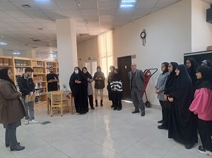 بازدید دانشجویان نوورود رشته تاریخ از کتابخانه مرکزی و مرکز نشر