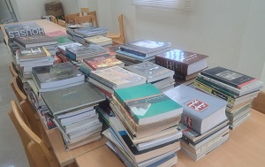 اهدای مجموعه نفیس کتب تخصصی معماری و شهرسازی به دانشگاه بیرجند