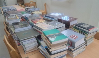 اهدای مجموعه نفیس کتب تخصصی معماری و شهرسازی به دانشگاه بیرجند