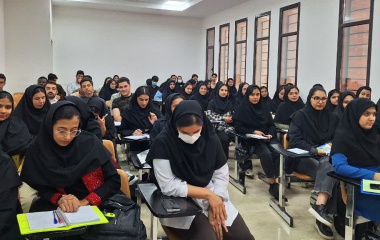 جلسه معارفه دانشجویان رشته حقوق ورودی ۱۴۰۴ برگزار شد