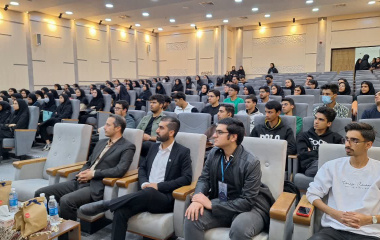 جلسه معارفه دانشجویان رشته اقتصاد و مدیریت ورودی ۱۴۰۴ برگزار شد