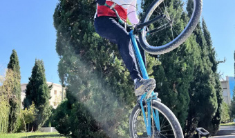 اعزام علی اختر، مربی پرتلاش تیم دوچرخه‌سواری دانشجویان پسر دانشگاه بیرجند و کارمند دانشگاه به رقابت های جهانی ۲۰۲۵