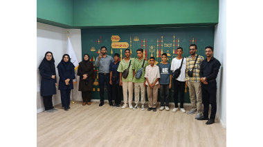 نوجوانان کانون پرورش فکری کودکان و نوجوانان هرمزگان مهمان موزه دانشگاه بیرجند شدند.