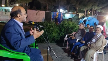 میز گفتگو دانشگاه و مردم با محوریت فرهنگ پایداری و مقاومت فرهنگی