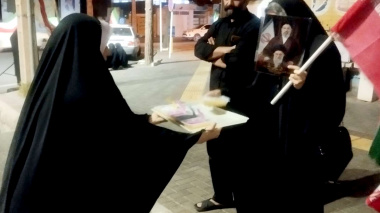 دانشجویان کانون معرفتی مهدویت دانشگاه بیرجند از علم گردان های پای کار در میدان مدرس تقدیر کردند