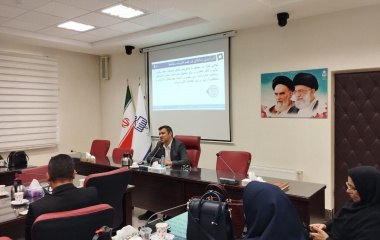 کارگاه آموزشی آموزش سواد رسانه ای و فضای مجازی