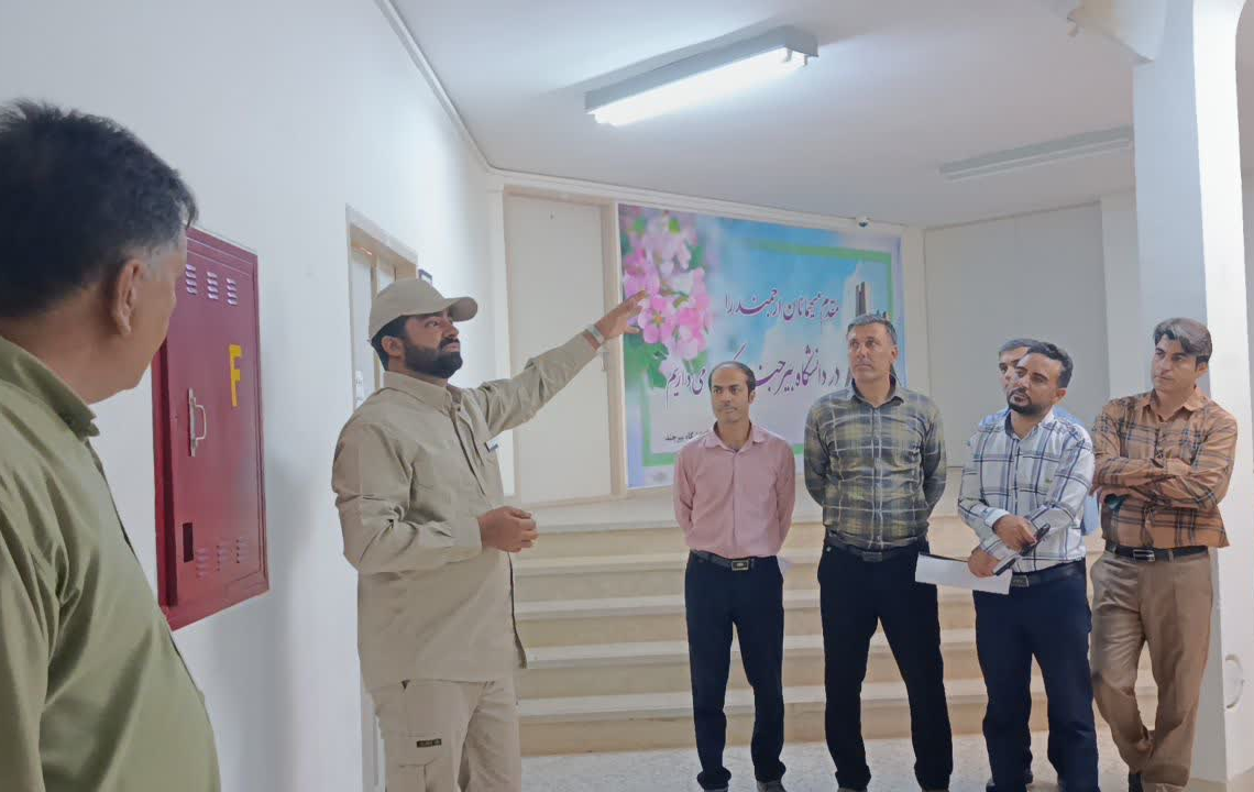 کارگاه واکنش در شرایط اضطراری با رویکرد پدافند غیرعامل، مدیریت بحران و آموزش اطفاء حریق بر مبنای HSE