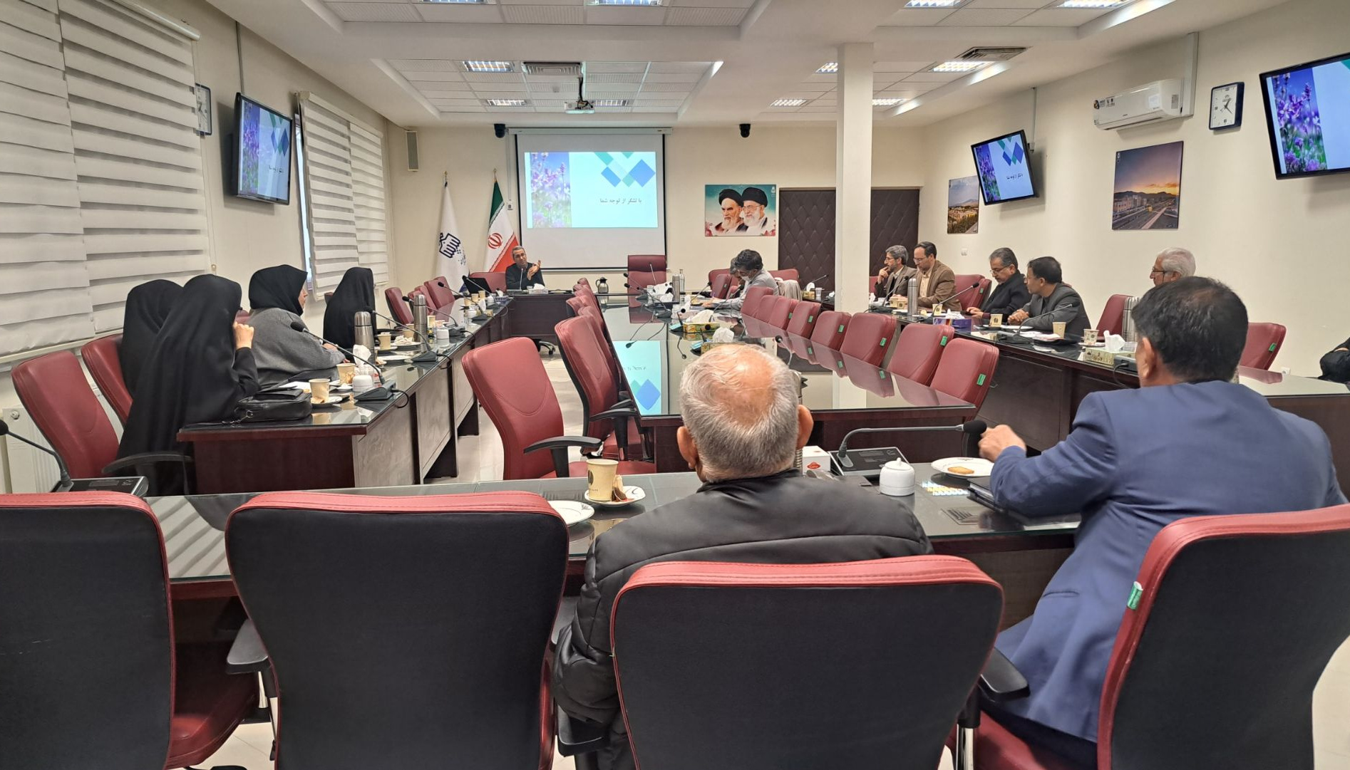 کارگاه آموزشی آشنایی با طرح پذیرش دانشجوی تحصیلات تکمیلی استاد محور (سامانه نان) در دانشگاه بیرجند برگزار شد