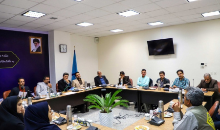 ضبط برنامه رادیویی سایه روشن در دانشگاه بیرجند