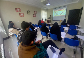 توانمند سازی همیاران بهداشت جهت اجرای طرح غربالگری ایدز در دانشگاه