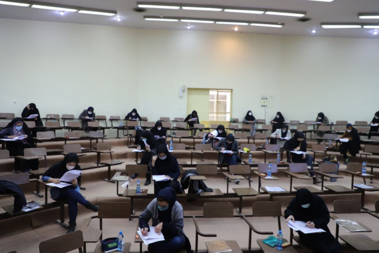 برگزاری نهمین آزمون بسندگی زبان انگلیسی در دانشگاه بیرجند
